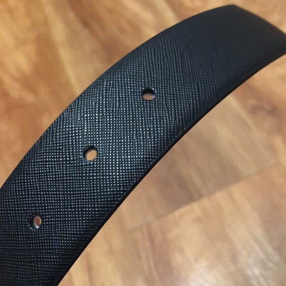 Steve Madden Black and White Reversible Belt Size Small - Picture 4 of 8